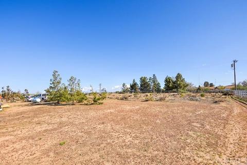 9170 Wilson Ranch Rd, Phelan, CA 92371 photo 22