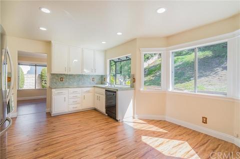 930 Fall Creek Ct, Walnut, CA 91789 photo 4