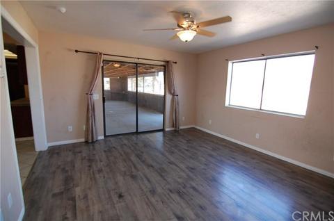 16819 Walpi Rd, Apple Valley, CA 92307 photo 8
