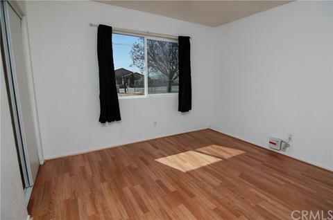 16819 Walpi Rd, Apple Valley, CA 92307 photo 12
