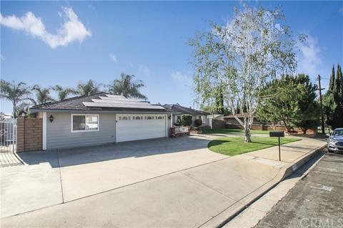12918 4th St, Yucaipa, CA 92399 photo 3