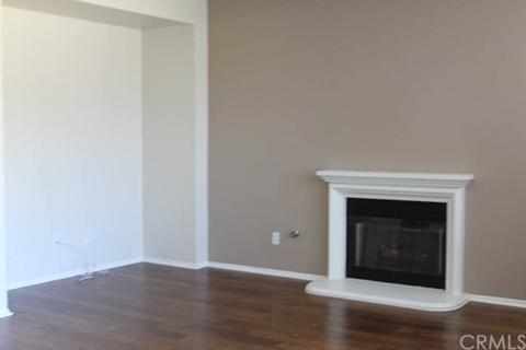 7509 Bear Creek Dr, Fontana, CA 92336 photo 3