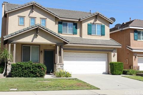 7509 Bear Creek Dr, Fontana, CA 92336 photo 1