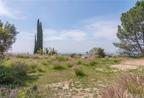 2823 Michelle Ln, Highland, CA 92346 photo 19