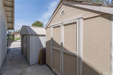 2823 Michelle Ln, Highland, CA 92346 photo 18