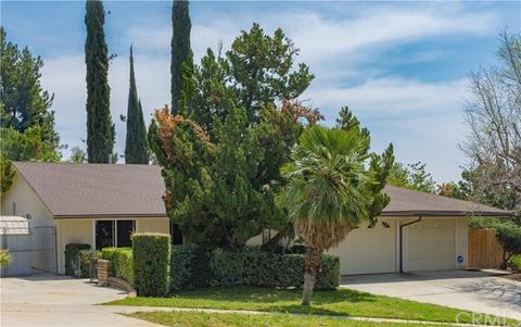 2823 Michelle Ln, Highland, CA 92346 photo 1