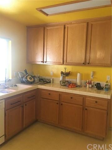 13489 E Holmes St, Yucaipa, CA 92399 photo 4