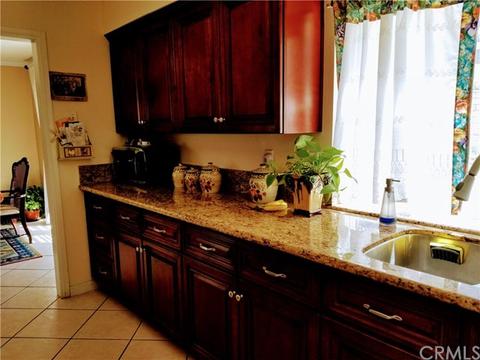 3878 Middleton Pl, Riverside, CA 92505 photo 16