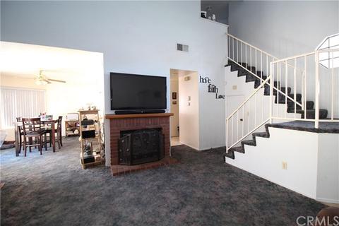 1130 W Morgan St, Rialto, CA 92376 photo 7