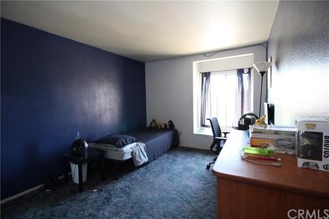 1130 W Morgan St, Rialto, CA 92376 photo 20