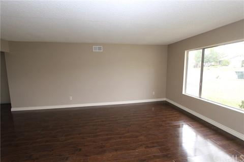 8961 Hemlock St, Rancho Cucamonga, CA 91730 photo 3