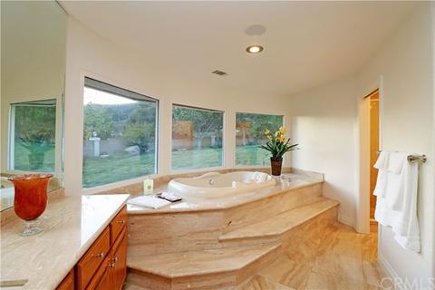 2533 Mountain Dr, Upland, CA 91784 photo 15