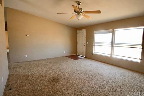 7037 Marco, Phelan, CA 92371 photo 10