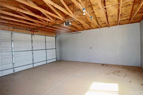 7037 Marco, Phelan, CA 92371 photo 21