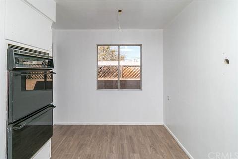 11176 Rogers St, Riverside, CA 92505 photo 20