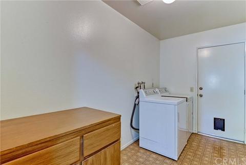 2047 N Palm Ave, Upland, CA 91784 photo 16