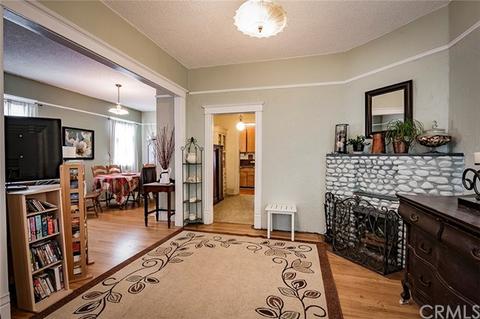 298 N 6th Ave, Upland, CA 91786 photo 9