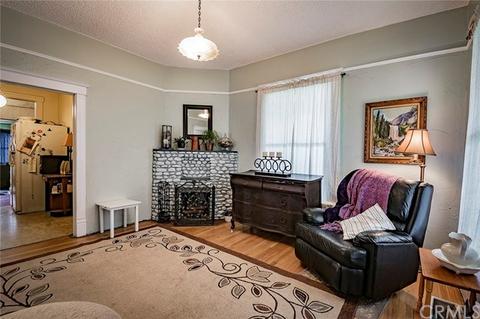 298 N 6th Ave, Upland, CA 91786 photo 8