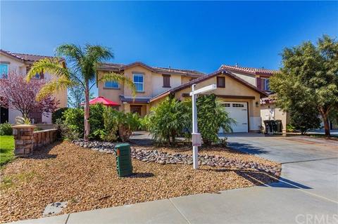 1059 Marigold Dr, Perris, CA 92571 photo 2