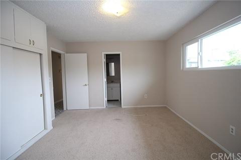 974 N Park Ave, Rialto, CA 92376 photo 24