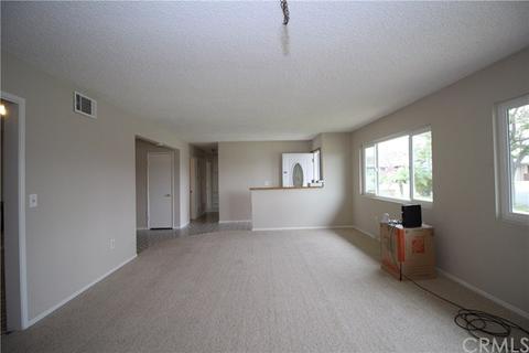974 N Park Ave, Rialto, CA 92376 photo 5