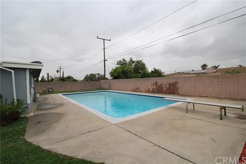 974 N Park Ave, Rialto, CA 92376 photo 49