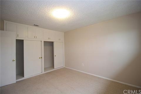 974 N Park Ave, Rialto, CA 92376 photo 33