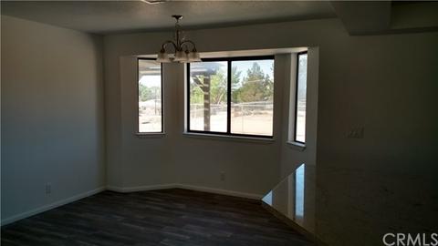 15100 Tuscola Rd, Apple Valley, CA 92307 photo 5