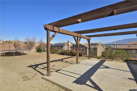 1370 Benchmark St, Beaumont, CA 92223 photo 17