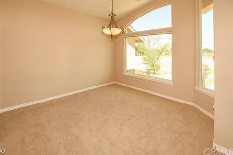 15280 Pirinda Rd, Apple Valley, CA 92307 photo 15