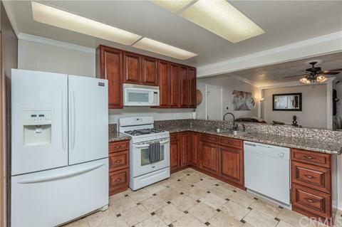 9044 Chaucer Cir, Riverside, CA 92503 photo 10