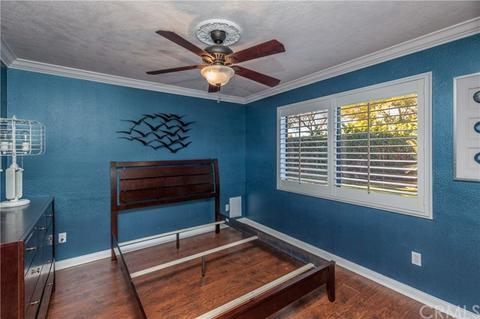 9044 Chaucer Cir, Riverside, CA 92503 photo 11