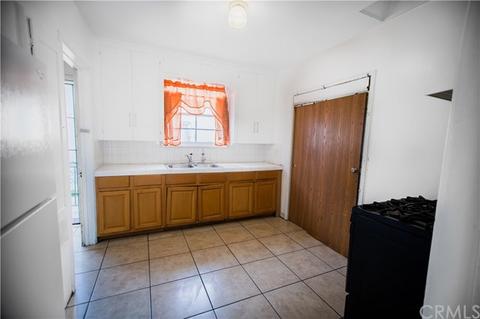 840 Campus Way, San Bernardino, CA 92405 photo 5