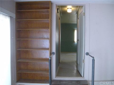 10652 Post Office Rd, Lucerne Valley, CA 92356 photo 9