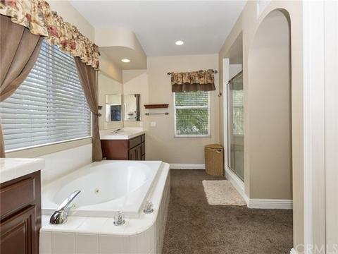 5473 Martingale Way, Fontana, CA 92336 photo 31