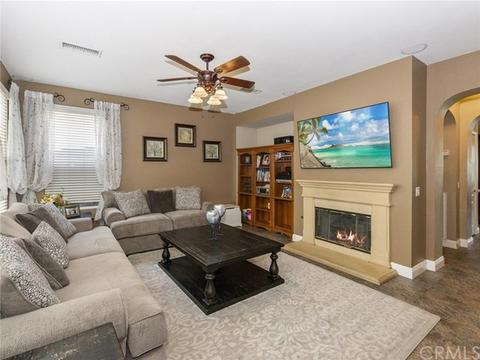 5473 Martingale Way, Fontana, CA 92336 photo 10