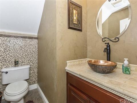 5473 Martingale Way, Fontana, CA 92336 photo 17