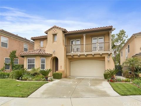 5473 Martingale Way, Fontana, CA 92336 photo 2