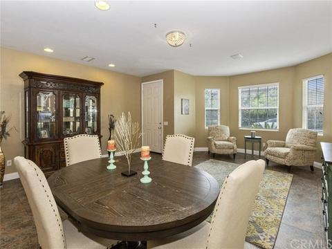 5473 Martingale Way, Fontana, CA 92336 photo 9