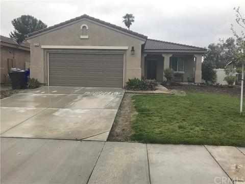 9234 Cattail Ln, Fontana, CA 92335 photo 2