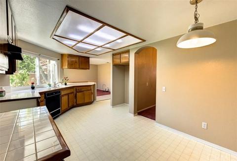 2862 Mill Creek Rd, Ontario, CA 91761 photo 17