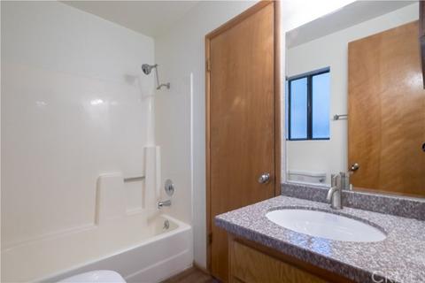 572 Mozumdar Dr, Cedarpines Park, CA 92322 photo 8