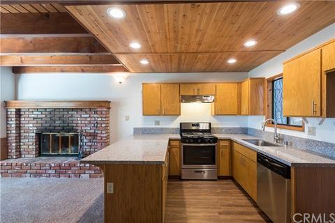 572 Mozumdar Dr, Cedarpines Park, CA 92322 photo 14