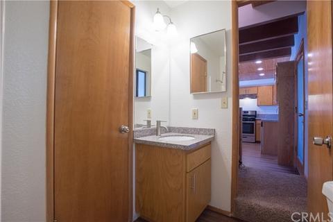 572 Mozumdar Dr, Cedarpines Park, CA 92322 photo 9