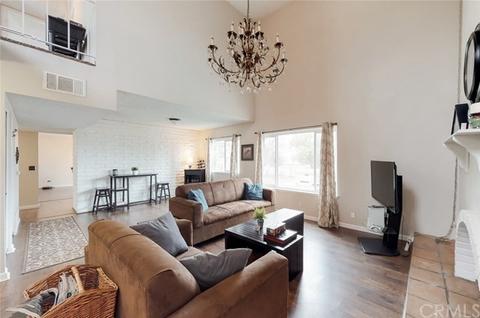 2883 Mirada Rd, Highland, CA 92346 photo 3