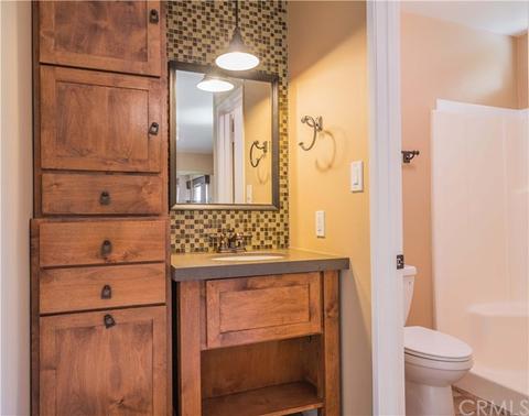 955 E Lemon Ave, Glendora, CA 91741 photo 17