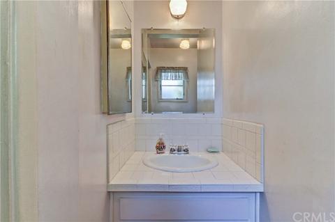 846 N 2nd Ave, Upland, CA 91786 photo 23