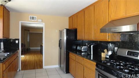 142 E Madrona St, Rialto, CA 92376 photo 7