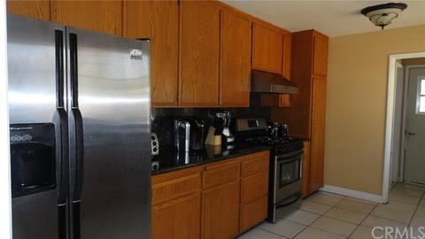 142 E Madrona St, Rialto, CA 92376 photo 6