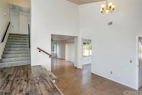 5914 Quiroz Dr, Riverside, CA 92509 photo 12